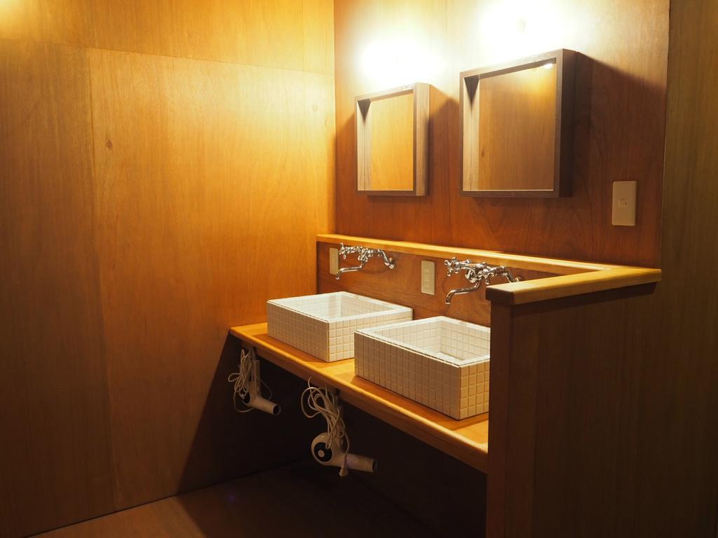 Osaka Hostel Kai Екстер'єр фото