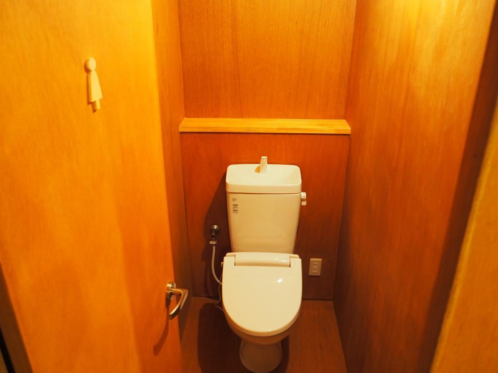 Osaka Hostel Kai Екстер'єр фото