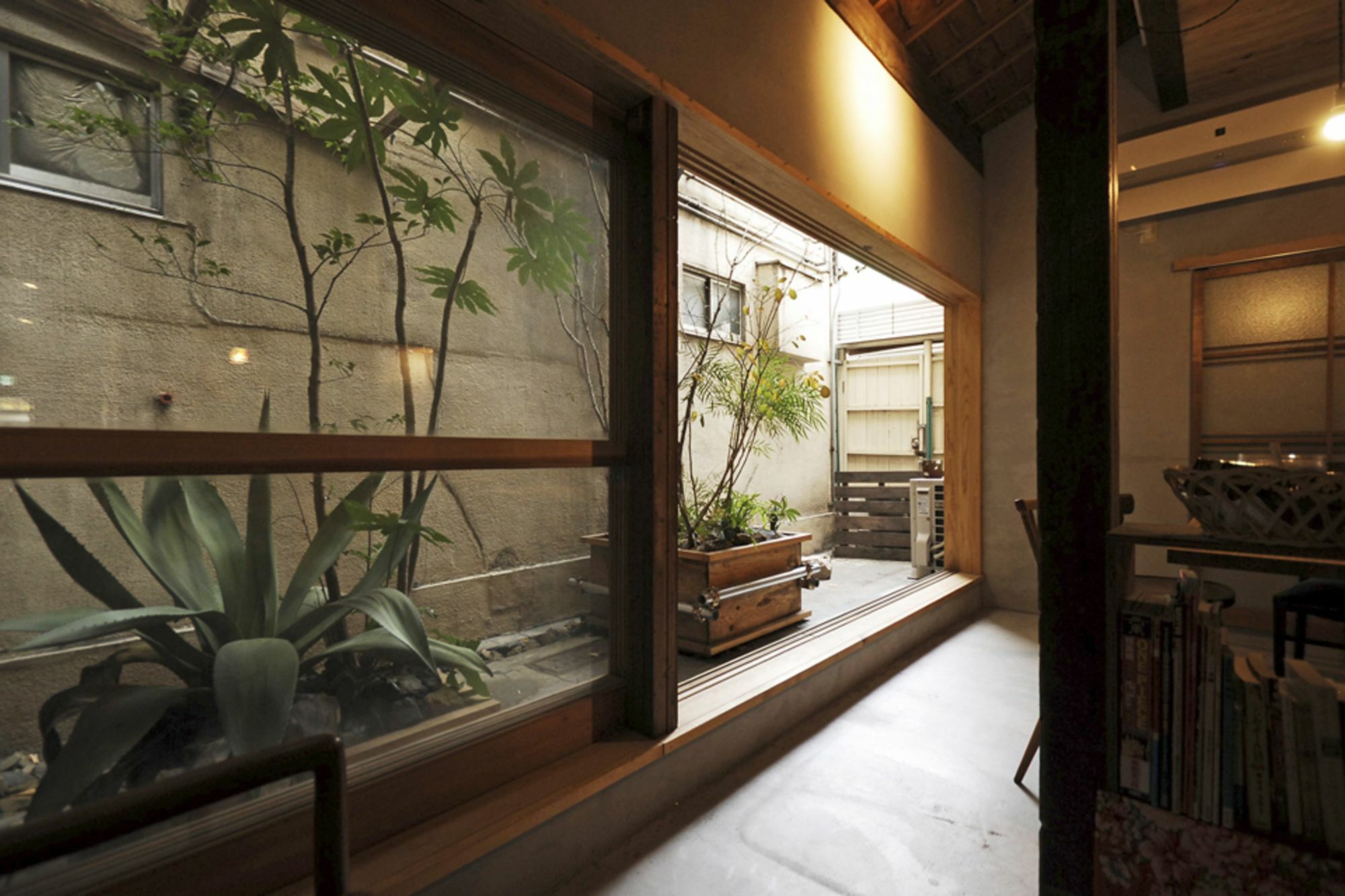 Osaka Hostel Kai Екстер'єр фото
